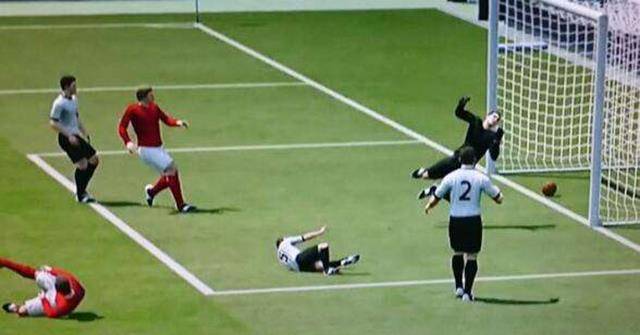 包含尴尬！豪门球队在主场遭逆袭的词条