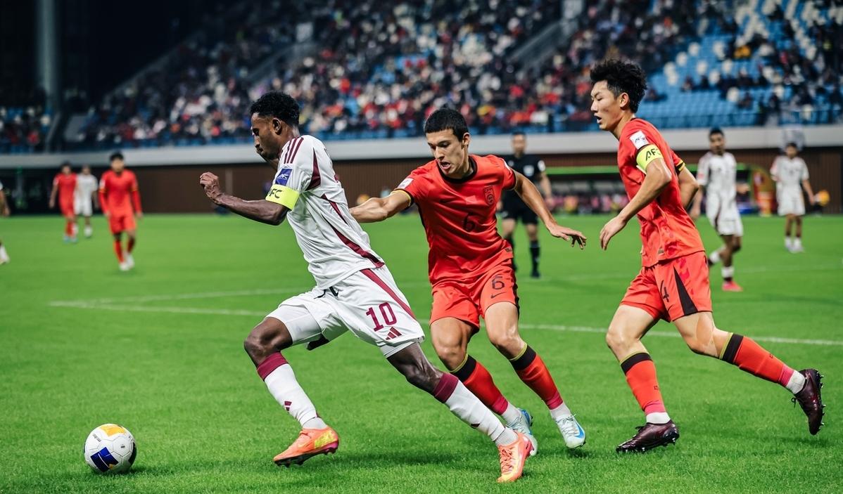 包含谁是本赛季国内足球最受瞩目的球员?的词条 包含谁是本赛季国内足球最受瞩目的球员?的词条