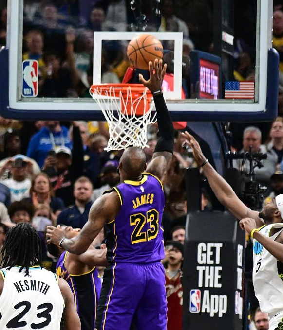 1xBit体育官网app-湖人主场大胜公牛，豪取五连胜