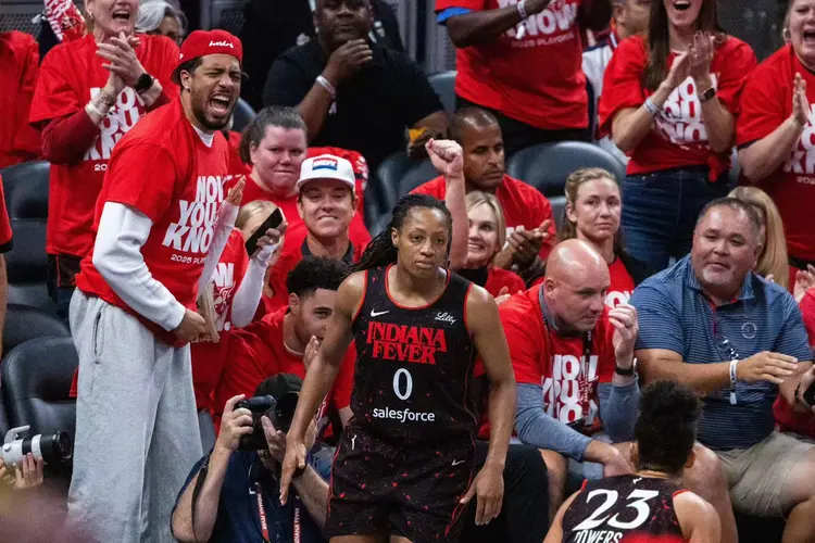 1xBit体育竞技-爵士客场击败国王，米切尔贡献27分