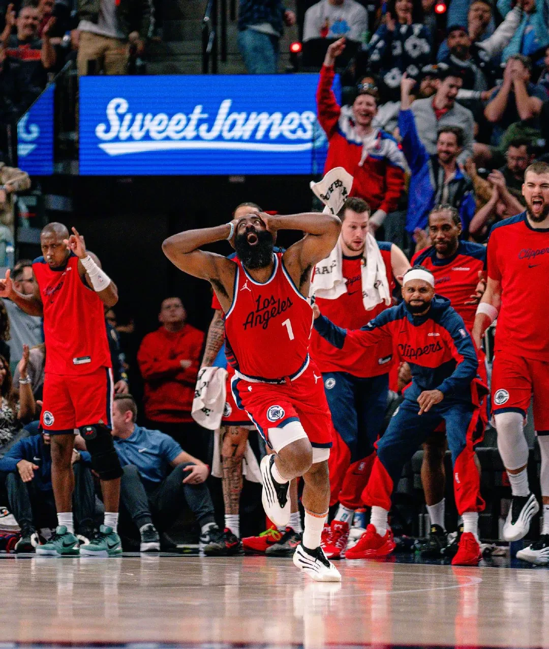包含快船主场惨遭逆转,遗憾吞下败仗的词条 包含快船主场惨遭逆转,遗憾吞下败仗的词条